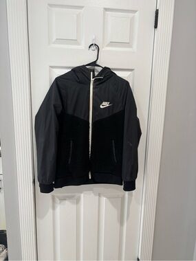 NIKE Sportswear Fleece Full
Zip Jacket  size XL